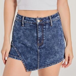 Windsor Center Stage High-Rise Acid Denim Skort